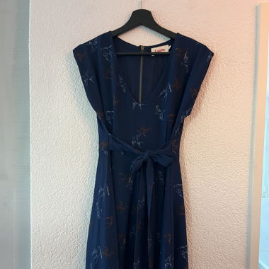 Louche Kleid Grösse S - nie getragen