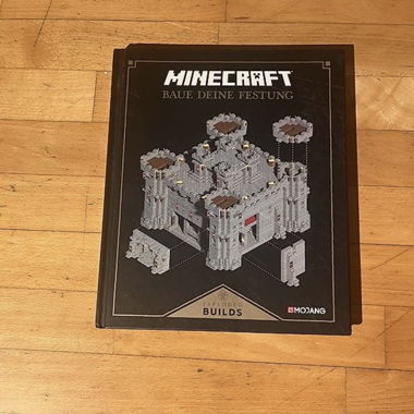 Minecraft Book Build Your Fort
