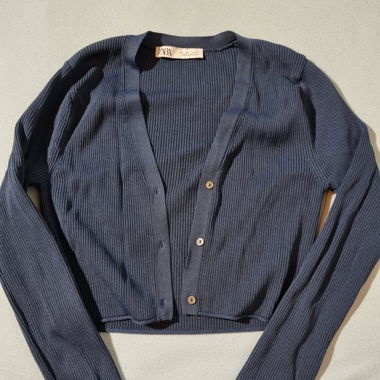 Cropped cardigan