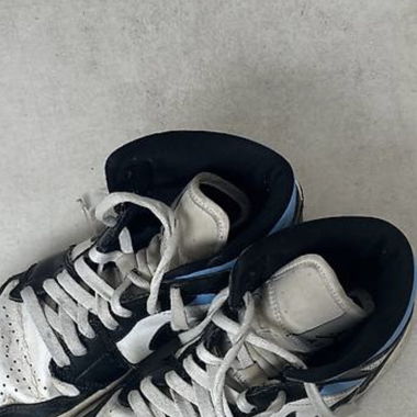 Blaue Jordans Original