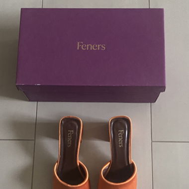 Feners Mules