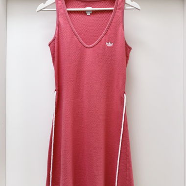 Vestito in mesh rosa vintage Adidas – Y2K