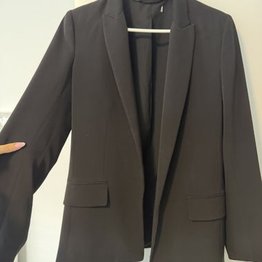 Schwarzer Blazer