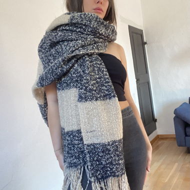 oysho wide scarf