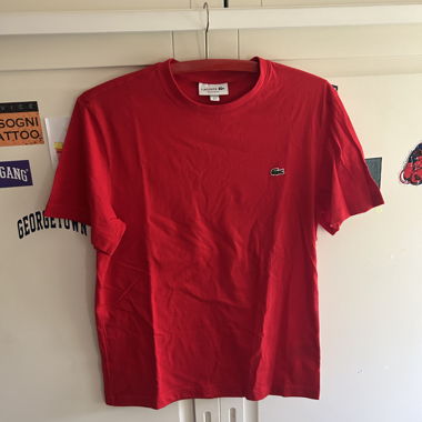 Rotes Lacoste T-Shirt