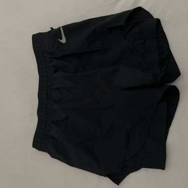 Pantaloncini sportivi Nike a doppio strato neri