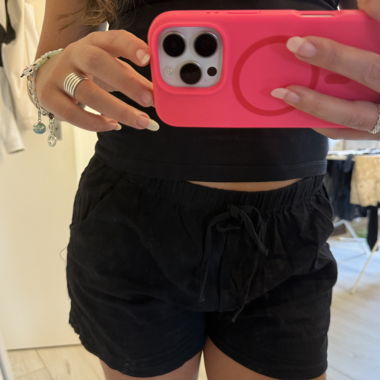 Kurze Hosen für Sommer