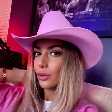 cowboy hut in pink