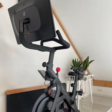 Peloton Bike plus in sehr gutem Zustand