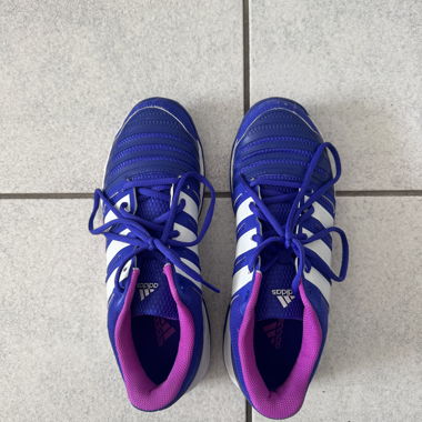 Adidas Hallenschuhe blau/violett