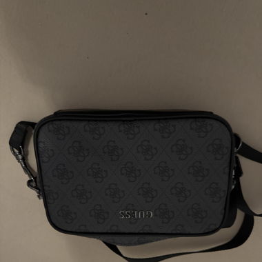 Sacoche guess