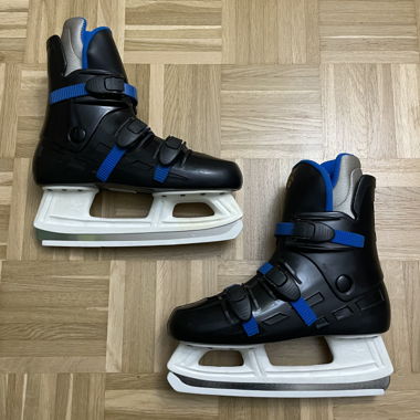 ACRO ice skates