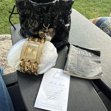 GUESS Damen Uhr Set