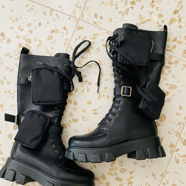 Military boots 