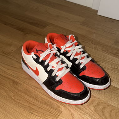 Air Jordan 1 Low – Halloween Edition (Limited)