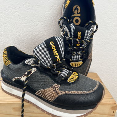Gioseppo woman 39