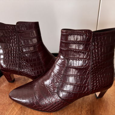 LK Bennett crocodile-effect leather ankle boots burgundy 36