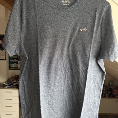T-shirt Hollister grigio