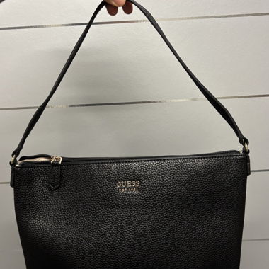 Kleine Tasche von Guess
