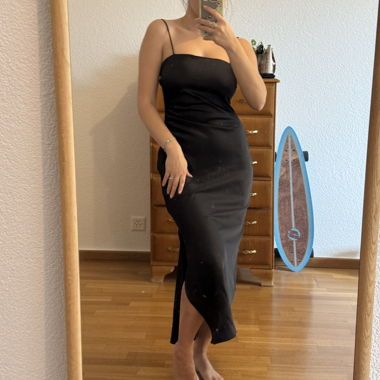 Schwarzes Abendkleid 