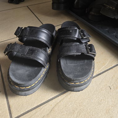 DR martens 