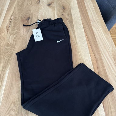 Nike jogging bottoms NEW size XS