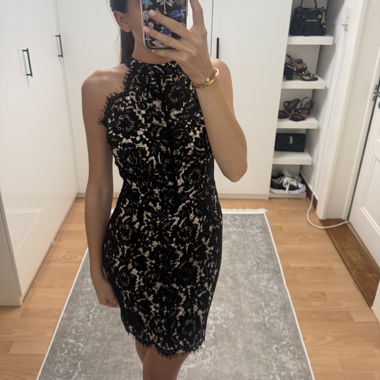 Spitzenkleid - Grösse 34