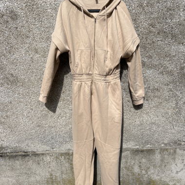 Combinaison training beige à capuche 