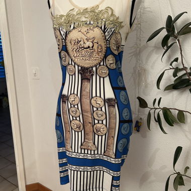 Abito Senza Maniche TATU