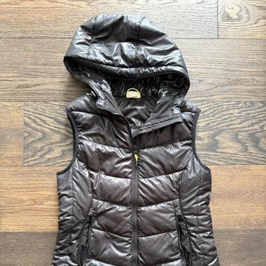 H&M Sportveste