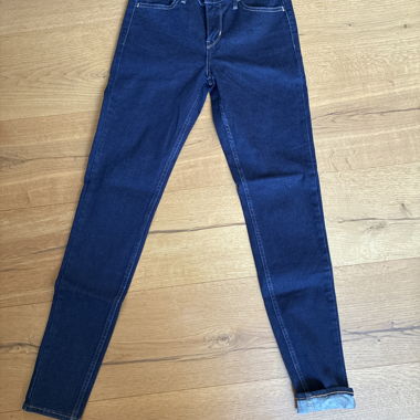 Levis 710 Super Skinny