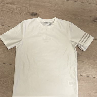T-shirt blanc Adidas