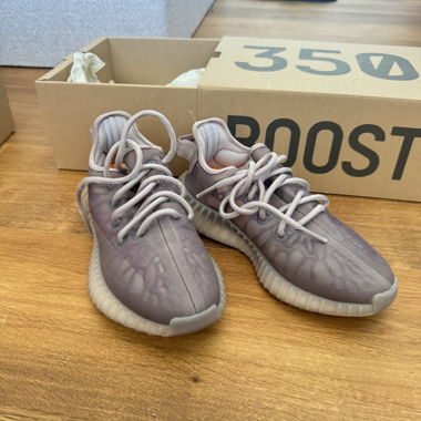 Adidas Yeezy Boost 350 V2 Mono Mist NEW 36 3/2