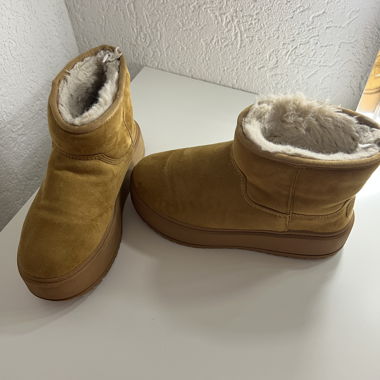 Bershka Winter Boots Size 36