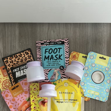 Set de sheet masques et contenants voyage