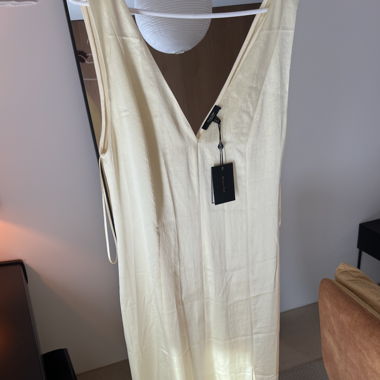 Massimo Dutti gelbes Kleid