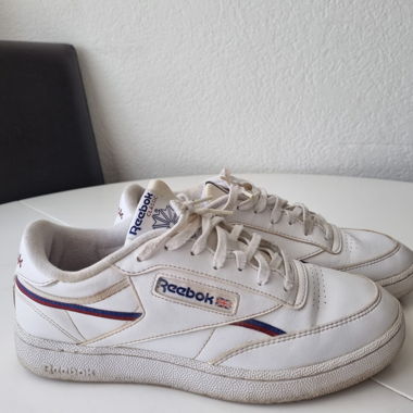 Reebok Classic Sneakers