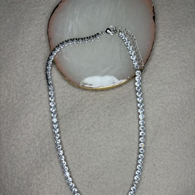 short necklace 