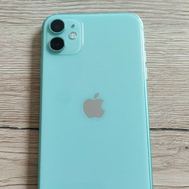 iPhone 11