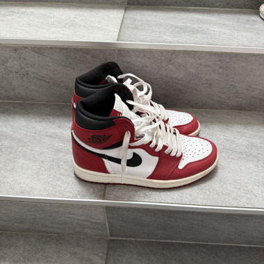 Nike Air Jordan 1 Chicago