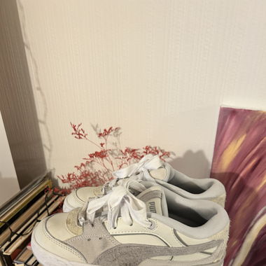 Puma Sneakers