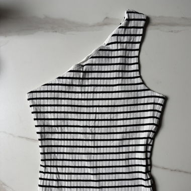 Top asymétrique 