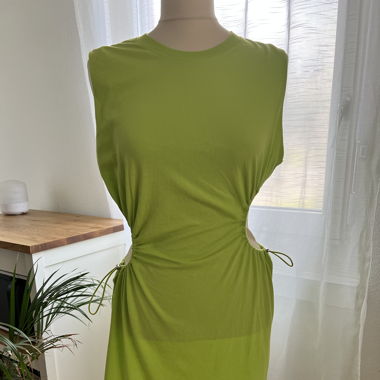Bershka Kleid