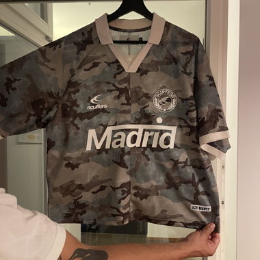 Madrid Scuffers camo T-Shirt. New: 74,00 Euro. 