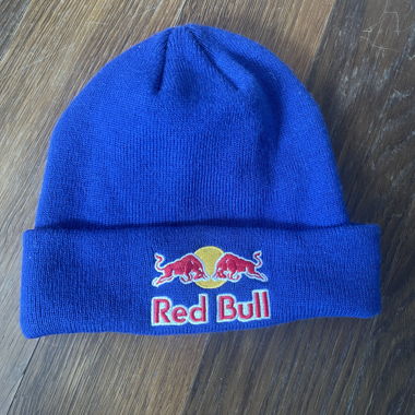Cappellino in maglia Red Bull