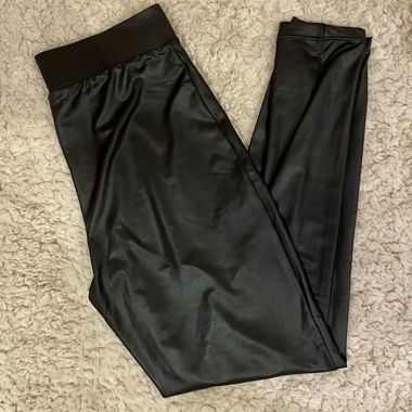 Leather Leggings - Only