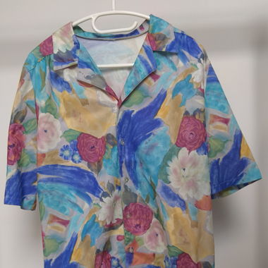 Chemise à motif fleuri