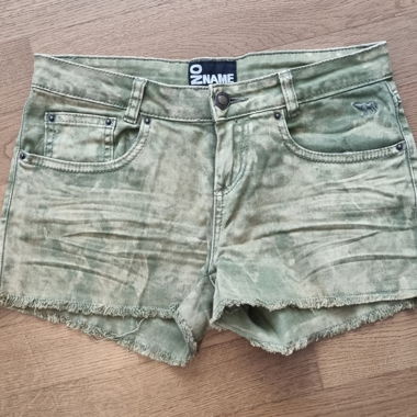 Short Batik