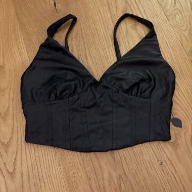 Bauchfreies Top