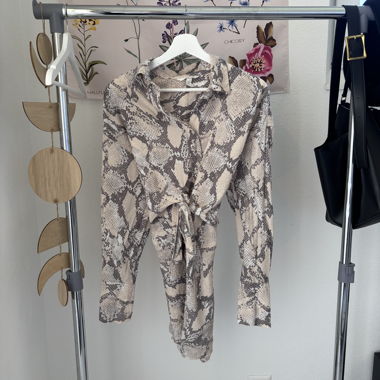 Robe chemise beige imprimé de serpent - H&M